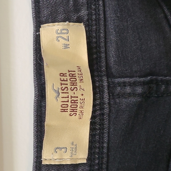 HOLLISTER shorts - Picture 2 of 4